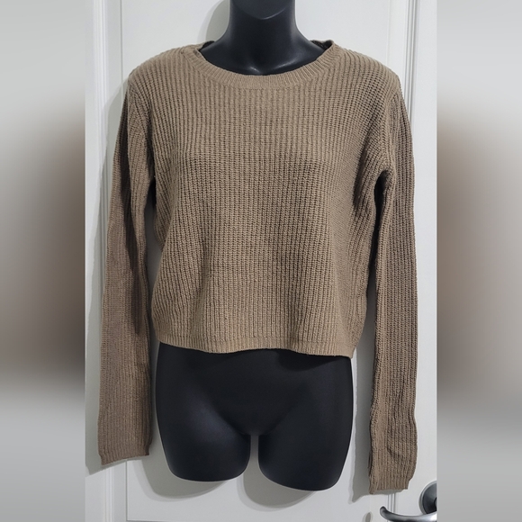 U2B Brown Knit Long-sleeved Semi-Crop  Lace-up Back Size Small - Picture 1 of 9